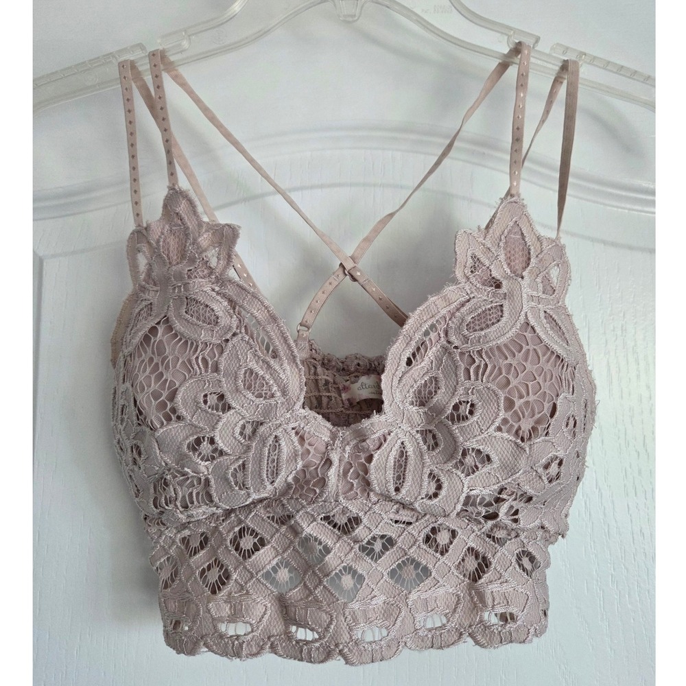 Altar'd State Lace‎ Bralette Adjustable Strap Smock Back Baby Doll Top Sz S